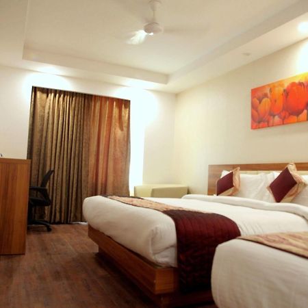 Le Roi Jammu - Near Jammu Railway Station Hotel ภายนอก รูปภาพ