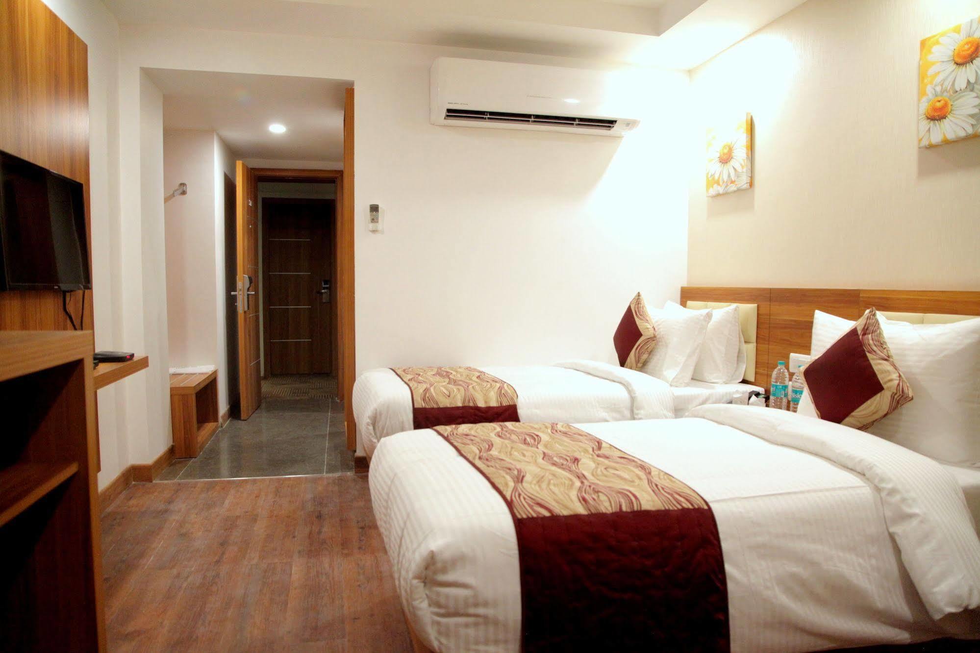 Le Roi Jammu - Near Jammu Railway Station Hotel ภายนอก รูปภาพ
